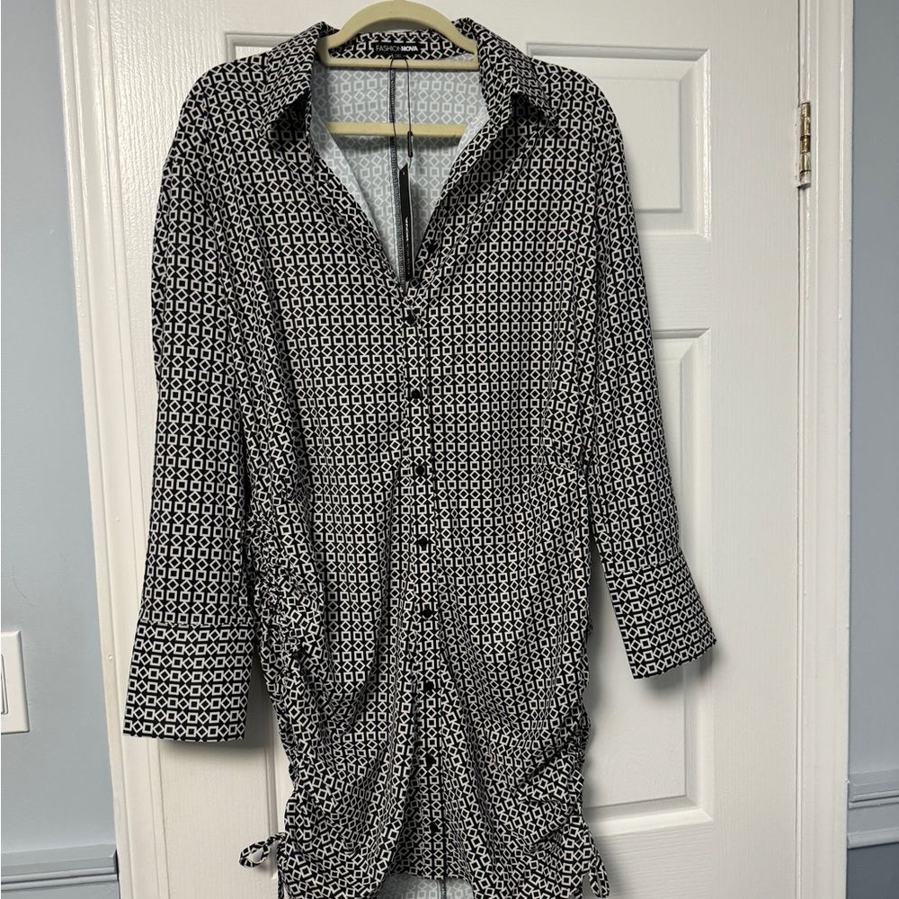 NWT Fashion Nova “one way satin shirt dress”